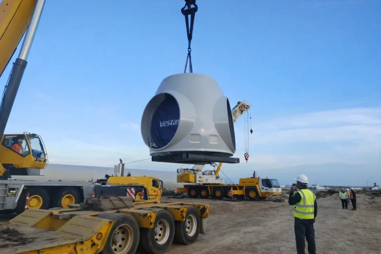 Carga proyecto en Colombia – operación de izaje